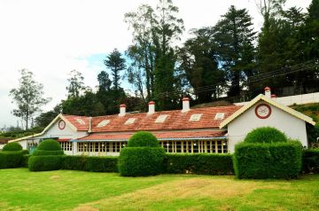 Experience 4 Days Delhi to Ooty Family Holiday Package