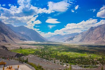 5 Days Leh and Nubra Valley Lake Vacation Package