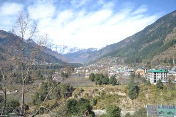 Family Getaway 3 Days Kullu to Bhunter Offbeat Trip Package