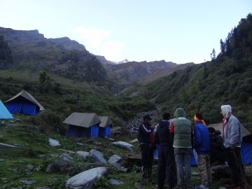 Family Getaway 3 Days Kullu to Bhunter Offbeat Trip Package