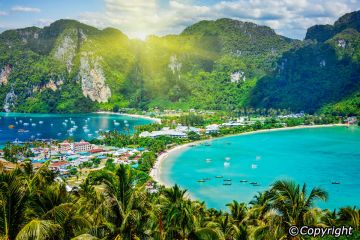 Beautiful 5 Days Phuket Friends Vacation Package