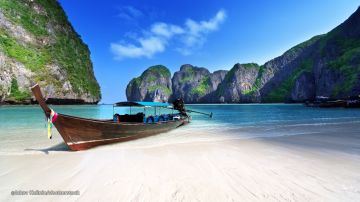 Beautiful 5 Days Phuket Friends Vacation Package