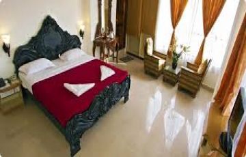 Experience Kerala Tour Package for 5 Days 4 Nights from Chennai