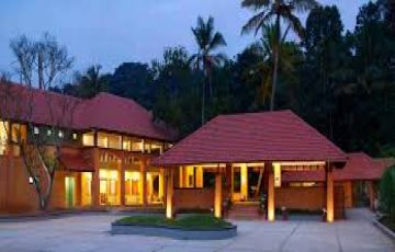 Magical Kerala Hill Stations Tour Package for 5 Days
