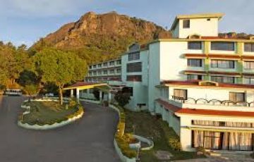 Ecstatic 4 Days Delhi to Kerala Friends Vacation Package