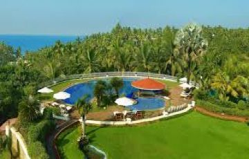 Ecstatic 4 Days Delhi to Kerala Friends Vacation Package