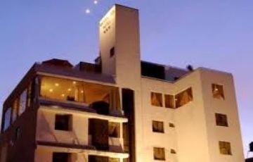 Pleasurable 5 Days Jaipur to Kerala Beach Holiday Package