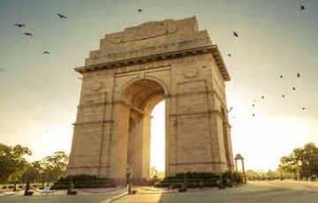 6 Days Agra, New Delhi with Amritsar Honeymoon Tour Package