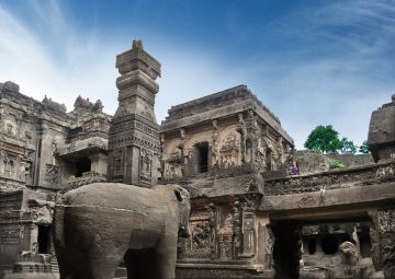 4 Days Pune to Ajanta Caves Holiday Package