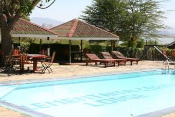 8 Days Mumbai to Kashmir Adventure Vacation Package