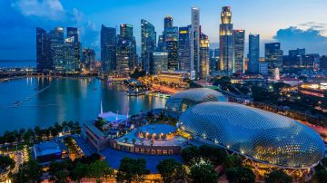 Pleasurable 7 Days Delhi to Singapore Friends Tour Package