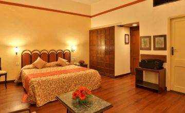 Magical 4 Days Jaipur to Goa Honeymoon Trip Package