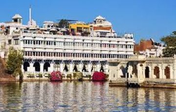 6 Days Jaipur And Udaipur Holiday Package