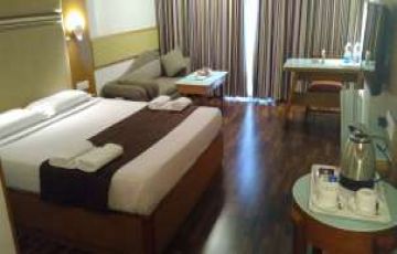 Beautiful 4 Days Mumbai to Bangalore Lake Tour Package