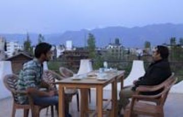 Experience 8 Days Delhi to Kashmir Lake Trip Package Experience 8 Days Delhi to Kashmir Lake Trip Package