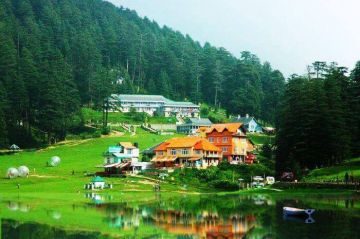 Pleasurable 9 Days Delhi to Solang Nala Luxury Tour Package