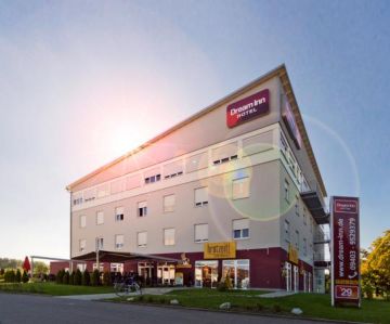 Family Getaway 5 Days Delhi to Dwarka Family Tour Package