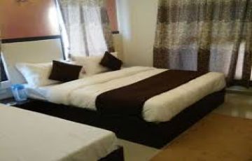 Family Getaway 5 Days Delhi to Dwarka Family Tour Package