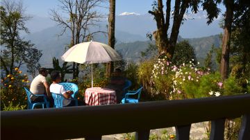 Amazing 6 Days Gangtok, Ravangla and Pelling Mountain Tour Package