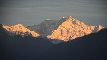 Amazing 6 Days Gangtok, Ravangla and Pelling Mountain Tour Package