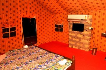 Ecstatic 3 Days Gir Historical Places Trip Package