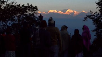 Pleasurable 7 Days 6 Nights Darjeeling, Pelling with Gangtok Holiday Package