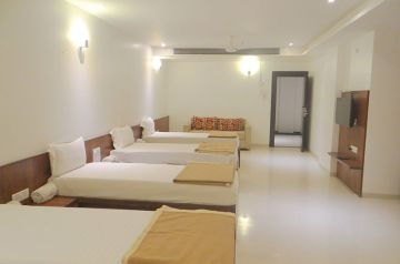 Magical 3 Days Shirdi Monument Holiday Package