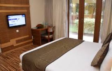 Magical 3 Days Shirdi Monument Holiday Package