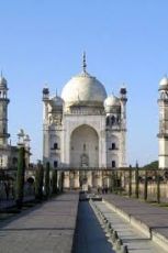 Beautiful 3 Days Shirdi Temple Tour Package