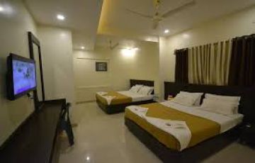 Ecstatic 3 Days Shirdi Historical Places Vacation Package