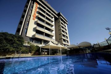 Beautiful 4 Days 3 Nights Mumbai Water Activities Vacation Package