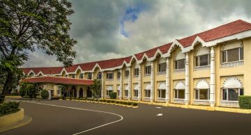 Memorable 3 Days Delhi to Shirdi And Nasik Vacation Package