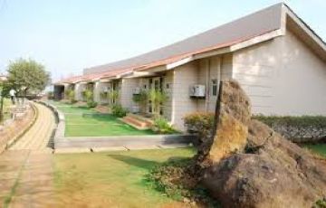 Experience 3 Days 2 Nights Igatpuri Tour Package