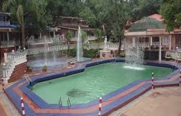 Family Getaway 3 Days Delhi to Matheran Romance Holiday Package