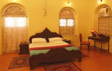 Family Getaway 3 Days Delhi to Matheran Romance Holiday Package