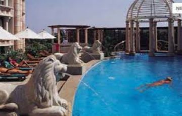 Ecstatic 5 Days Delhi to Mumbai Water Activities Tour Package