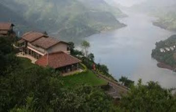 Heart-warming 3 Days 2 Nights Lavasa Tour Package