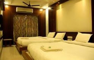 Experience 4 Days 3 Nights Gujarat Friends Vacation Package