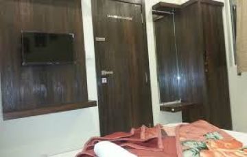 5 Days 4 Nights Delhi to Gujarat Spa and Wellness Tour Package