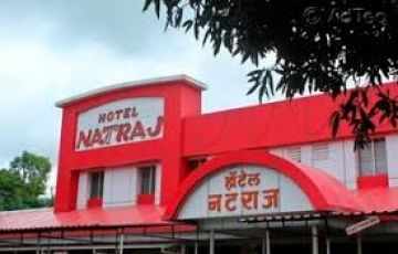 Heart-warming 8 Days Delhi to Gujarat Romantic Vacation Package