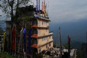 Magical 7 Days Mumbai to Sikkim Nature Tour Package