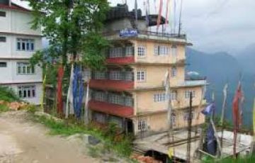 Magical 7 Days Mumbai to Sikkim Nature Tour Package