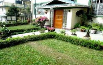 Ecstatic 8 Days Pelling Romantic Trip Package