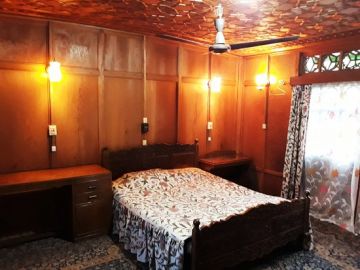 Amazing 4 Days Kashmir Desert Holiday Package