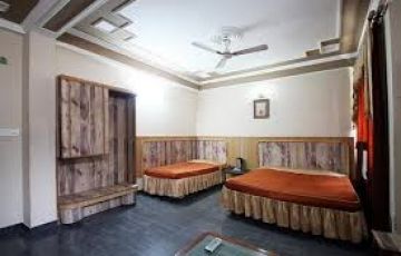 Ecstatic 4 Days Delhi to Kashmir Weekend Getaways Holiday Package