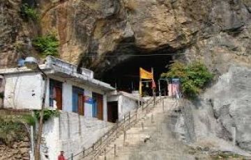 Pleasurable 3 Days 2 Nights Shivkhori Luxury Tour Package