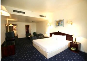 6 Days 5 Nights Mumbai to Dubai Holiday Package