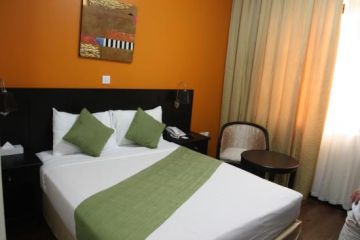 Heart-warming Dubai Tour Package for 5 Days from Delhi