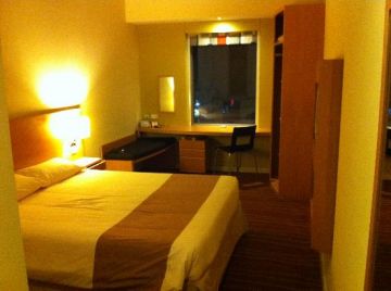 Best Dubai Tour Package for 5 Days 4 Nights from Mumbai