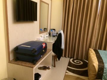 Experience Dubai Tour Package for 4 Days from Mumbai